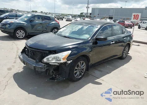 2015 Nissan Altima 2.5 S z USA, uszkodzony, nr VIN 1N4AL3AP3FC573285